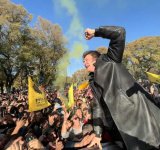 Javier Milei é eleito presidente da Argentina em eleição que dividiu opiniões no Brasil